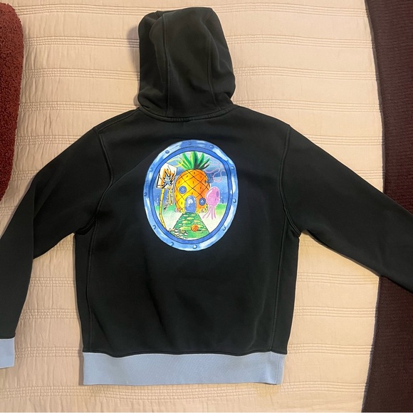Nike Kyrie X SpongeBob Black Hoodie Pineapple House - Picture 4 of 10